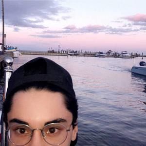 Meet your Posher, Luke